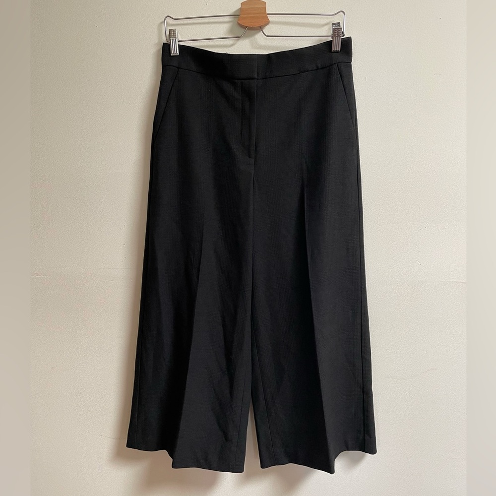 Ann Taylor Wide Leg Cropped Trouser in Charcoal Plaid